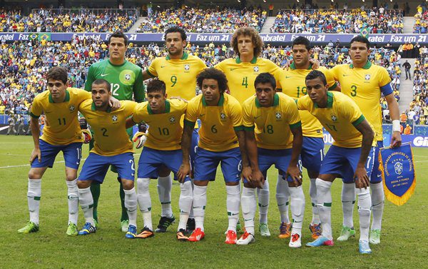 篮下强攻 篮下强攻