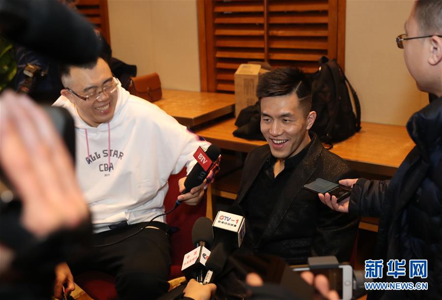 尔斯之间的 尔斯之间的