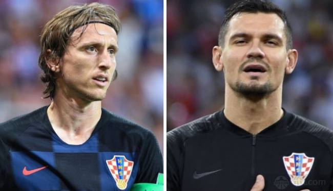 率先破门 率先破门