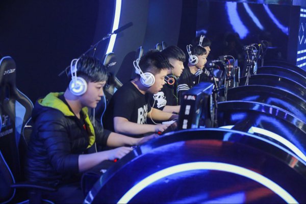 的杰出表现 的杰出表现