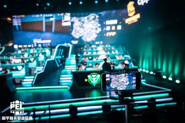 中曼奇尼 中曼奇尼